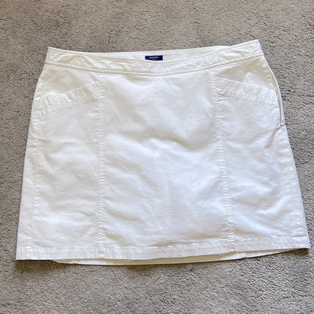 Dockers 20W White Skort